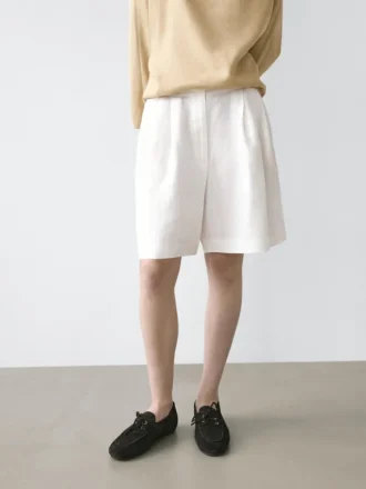 Bermudas cortas plisadas 100 % lino