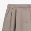 Bermudas largas y fluidas de pierna ancha Bermudas largas y fluidas de pierna ancha