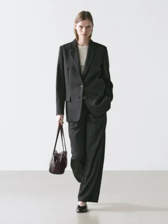 Blazer de lana extrafina con dos botones