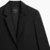 Blazer de lana extrafina con dos botones Blazer de lana extrafina con dos botones