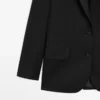 Blazer de lana extrafina con dos botones Blazer de lana extrafina con dos botones