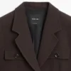 Blazers con bolsillos y cuello con solapas