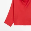 Blusa fluida con cuello drapeado Blusa fluida con cuello drapeado