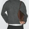 Bolso de media luna de piel serrada Bolso de media luna de piel serrada