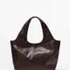Bolso mediano de piel napa Bolso mediano de piel napa