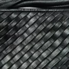 Bolso mediano de piel napa tejida Bolso mediano de piel napa tejida