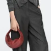 Bolso mini de media luna de piel napa Bolso mini de media luna de piel napa