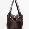 Bolso mini satchel de cuero texturado Bolso mini satchel de cuero texturado