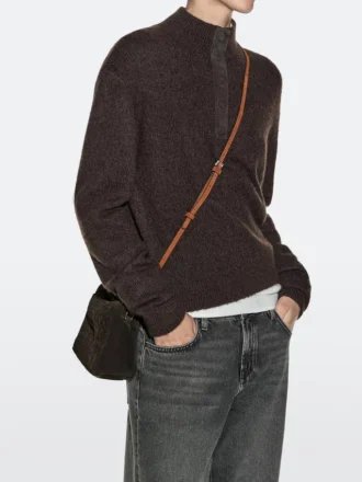Bolso pequeño de piel de vacuno trenzada