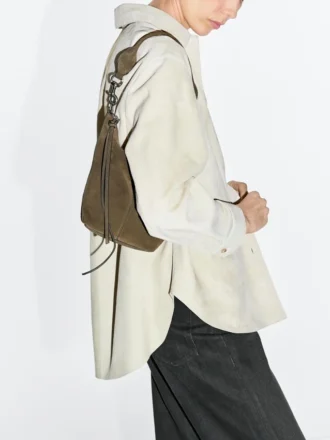 Bolso tipo cubo de piel de ante dividida