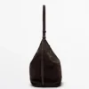 Bolso tipo cubo de piel de ante dividida Bolso tipo cubo de piel de ante dividida