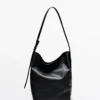 Bolso tipo cubo de piel napa Bolso tipo cubo de piel napa
