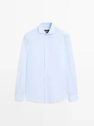 Camisa de corte ajustado 100 % algodón