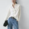 Camisa holgada con cuello de camisa