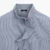 Camisas con detalle de cuello con volantes Camisas con detalle de cuello con volantes