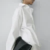 Camisas de popelín de algodón con detalle de pinzas Camisas de popelín de algodón con detalle de pinzas