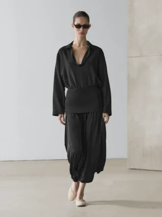 Camisas fluidas de mezcla de algodón con cuello en V