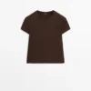 Camiseta 100 % algodón con detalle de costura Camiseta 100 % algodón con detalle de costura