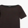 Camiseta de manga corta a rayas con cuello barco Camiseta de manga corta a rayas con cuello barco