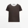 Camiseta de manga corta con acabado doble Camiseta de manga corta con acabado doble
