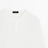 Camiseta de manga larga con cuello Henley Camiseta de manga larga con cuello Henley