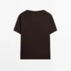 Camiseta fluida con cuello en V Camiseta fluida con cuello en V