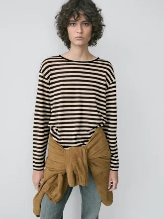 Camiseta oversize de manga larga a rayas Camiseta oversize de manga larga a rayas