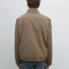 Chaqueta acolchada repelente al agua con cuello alto Chaqueta acolchada repelente al agua con cuello alto