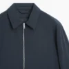 Chaqueta corta con detalles de bolsillos Chaqueta corta con detalles de bolsillos