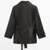 Chaqueta de piel napa con detalle de cinturón Chaqueta de piel napa con detalle de cinturón