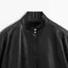 Chaqueta de piel napa con detalles en los bolsillos Chaqueta de piel napa con detalles en los bolsillos