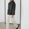 Chaqueta de piel napa con detalles en los bolsillos Chaqueta de piel napa con detalles en los bolsillos