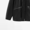 Chaqueta de piel napa con detalles en los bolsillos Chaqueta de piel napa con detalles en los bolsillos