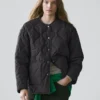 Chaqueta tipo capa acolchada Chaqueta tipo capa acolchada