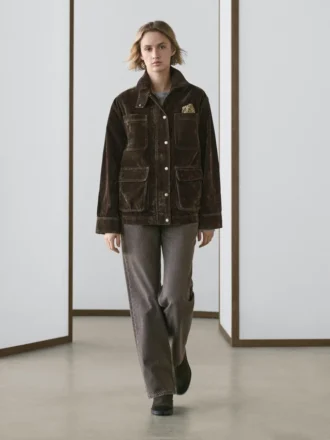 Chaqueta vaquera flocada con detalle de cuello