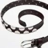 Cinturón con apliques metálicos