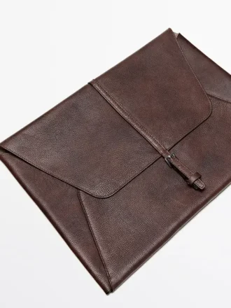 Funda para computadora portátil de cuero napa