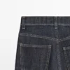 Jeans acampanados de cintura alta Jeans acampanados de cintura alta