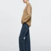 Jeans cómodos de cintura alta y pierna recta Jeans cómodos de cintura alta y pierna recta