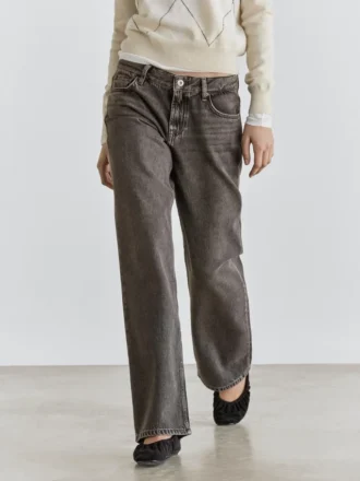 Jeans de corte recto y talle bajo