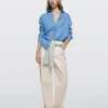 Jeans de pierna recta con dobladillo Jeans de pierna recta con dobladillo