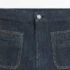 Jeans de talle alto con corte acampanado y bolsillos Jeans de talle alto con corte acampanado y bolsillos