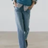 Jeans de talle bajo y pierna recta