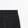 Jeans de tiro medio y pierna ancha