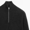 Jerséu de punto con cuello alto y cremallera Jerséu de punto con cuello alto y cremallera
