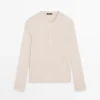 Jerséu Henley de mezcla de lana con calados Jerséu Henley de mezcla de lana con calados