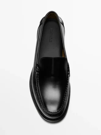Mocasines de cuero con acabado brillante
