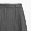 Pantalones a rayas con pinzas Pantalones a rayas con pinzas