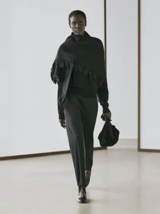Pantalones con dobladillos elásticos