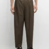Pantalones de algodón con pinzas dobles Pantalones de algodón con pinzas dobles